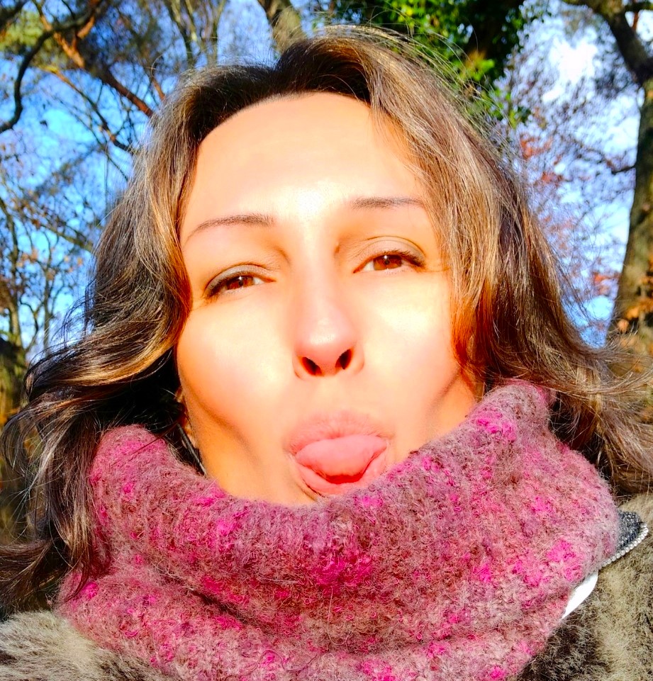 Gracia Bodelon Author